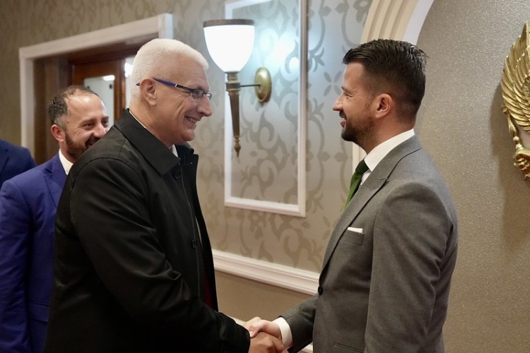 Predsjednik Jakov Milatović upriličio iftar povodom Ramazana